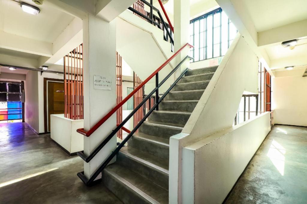 Oyo 412 7 Days Hotel Chiang Mai Extérieur photo